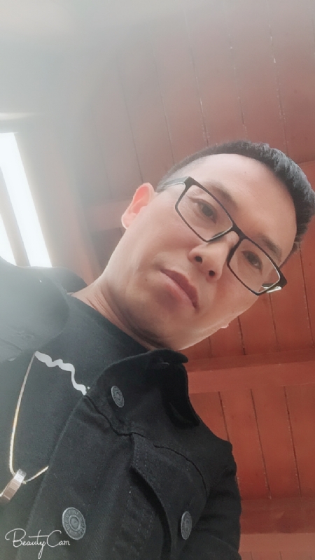 wgf的第一张照片--青海闪婚服务中心