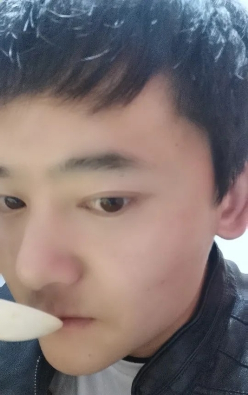 清晨暖阳的第一张照片--青海闪婚服务中心